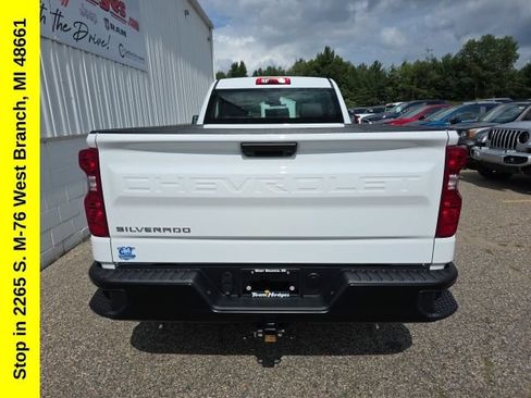 Used 2026 Chevrolet Silverado 1500 W/T w/ Trailering Package AWD/4WD image 9