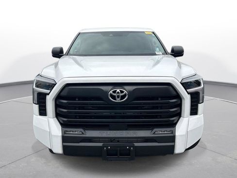 Used 2022 Toyota Tundra SR5 RWD image 4