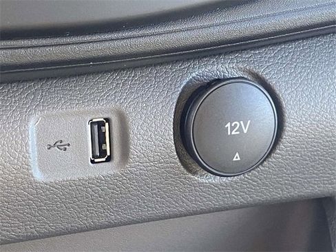 New 2026 Ford Transit 250 148 Medium Roof image 20