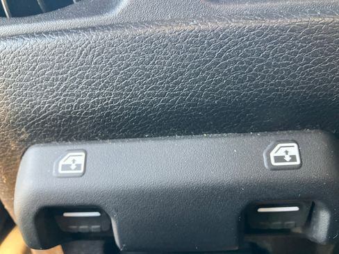 Used 2020 Jeep Gladiator Rubicon w/ Auxiliary Switch Group AWD/4WD image 39