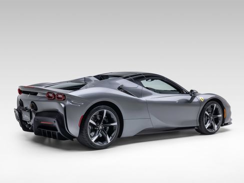 Certified 2024 Ferrari SF90 Spider AWD/4WD image 9
