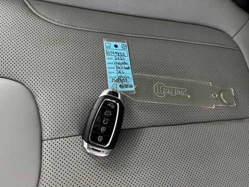 Used 2020 Hyundai Palisade SEL AWD/4WD image 82