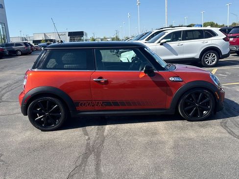 Used 2013 MINI Cooper S FWD image 12