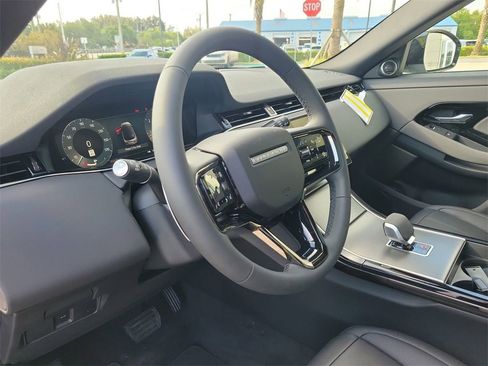 New 2026 Land Rover Range Rover Evoque S image 25