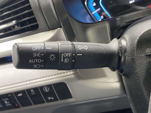 Used 2023 Honda Odyssey Touring image 25