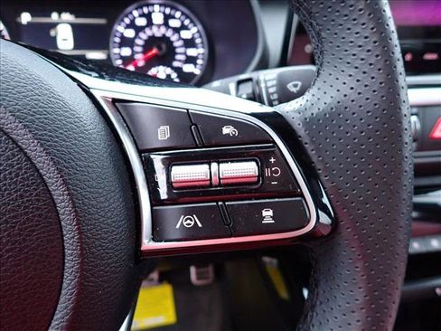 Used 2024 Kia Forte GT-Line w/ GT-Line Premium Package image 14