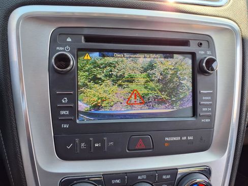 Used 2013 GMC Acadia SLT FWD image 7