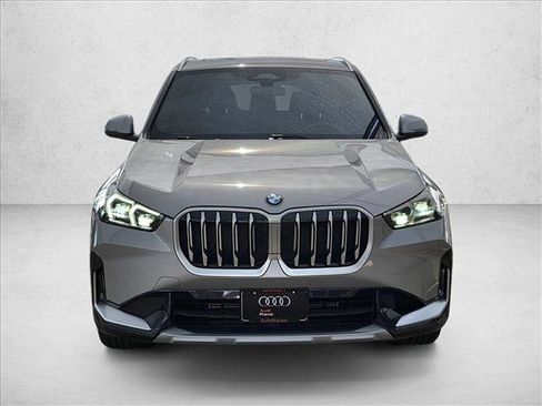 Used 2025 BMW X1 xDrive28i AWD/4WD image 2
