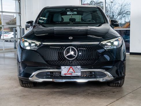Used 2023 Mercedes-Benz EQE 350+ 4MATIC SUV w/ Exclusive Trim Package image 3