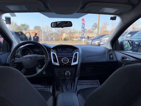 Used 2014 Ford Focus S FWD image 17
