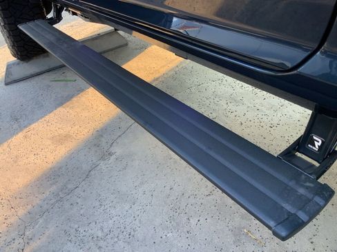 New 2025 RAM 2500 Big Horn AWD/4WD image 15
