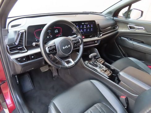 Certified 2025 Kia Sportage X-Line AWD/4WD image 26