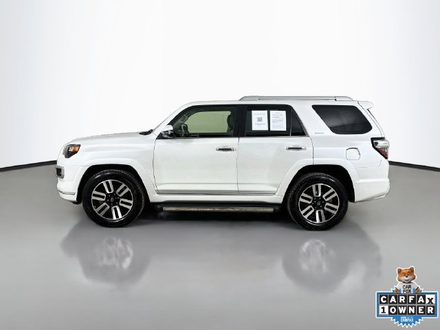 Used 2024 Toyota 4Runner Limited AWD/4WD image 11