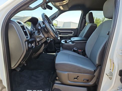 Used 2024 RAM 2500 Big Horn AWD/4WD image 13