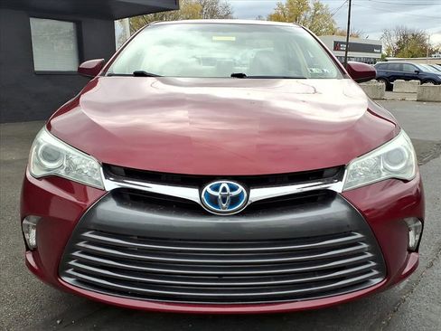 Used 2015 Toyota Camry LE image 12