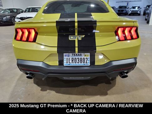 Used 2025 Ford Mustang GT Premium RWD image 11