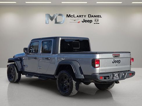 Used 2020 Jeep Gladiator Sport w/ Quick Order Package 24S image 4