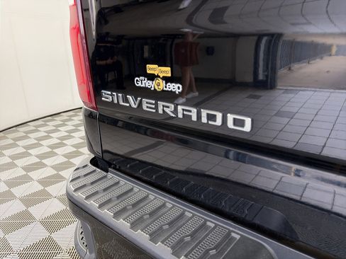 Used 2022 Chevrolet Silverado 1500 Custom Trail Boss w/ Safety Confidence Package AWD/4WD image 16