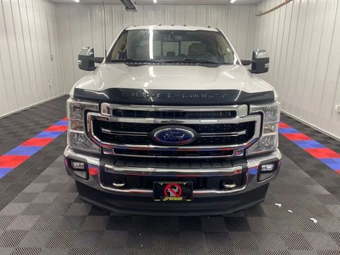 Used 2022 Ford F250 Lariat w/ Lariat Ultimate Package image 2