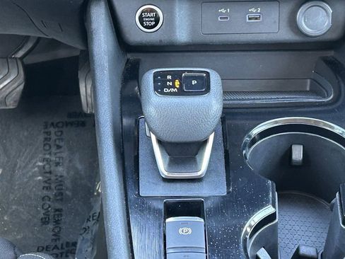 Used 2023 Nissan Rogue S image 18