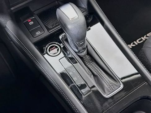 Certified 2023 Nissan Kicks SV FWD image 21