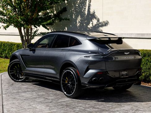 Used 2023 Aston Martin DBX 707 image 2