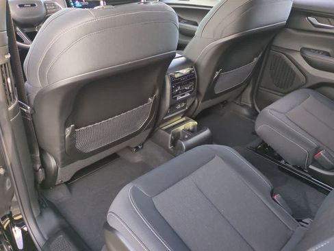 New 2025 Jeep Grand Cherokee L Laredo w/ Luxury Tech Group I RWD image 19