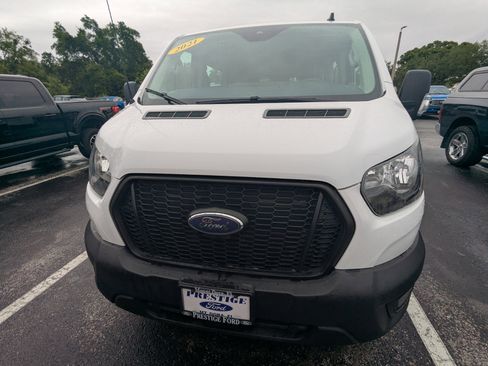 Used 2021 Ford Transit 350 XL image 2