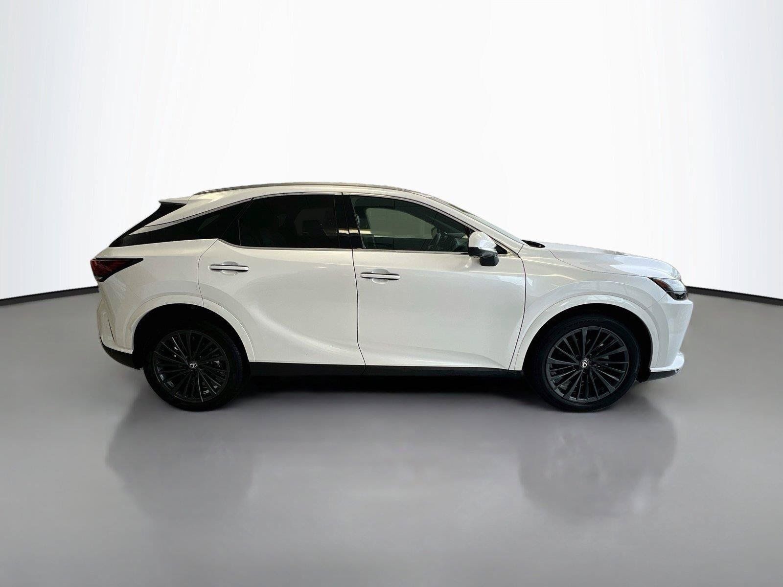Used 2025 Lexus RX 350 Premium w/ Convenience Package AWD/4WD image 16