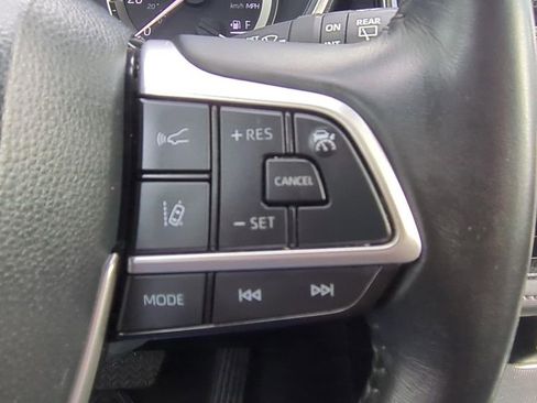 Certified 2024 Toyota Highlander XLE AWD/4WD image 22