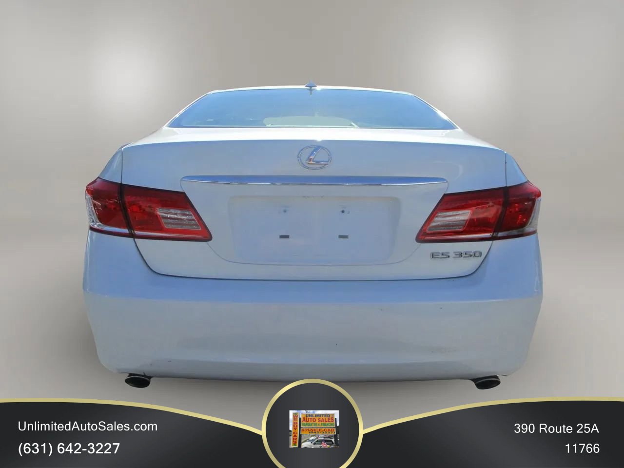 Used 2011 Lexus ES 350 FWD image 2