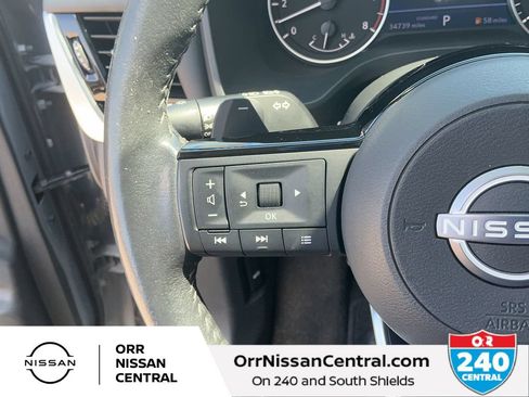 Used 2023 Nissan Rogue SL w/ SL Premium Package FWD image 20