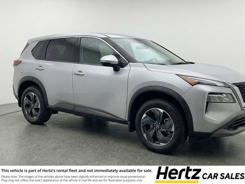 Used 2025 Nissan Rogue SV FWD image 1