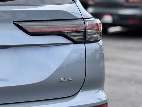 New 2025 Mitsubishi Outlander SEL image 8