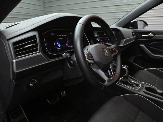 Used 2023 Volkswagen Jetta Sport FWD image 11
