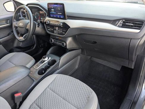 Used 2022 Ford Escape SE w/ SE Sport Appearance Package image 22