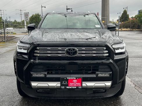 Certified 2026 Toyota 4Runner Limited AWD/4WD image 2