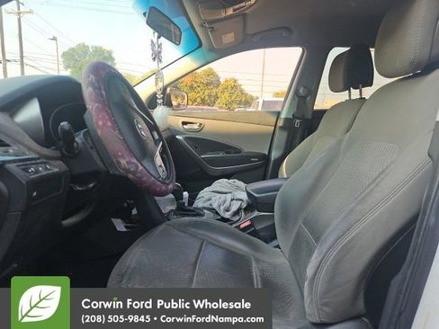 Used 2015 Hyundai Santa Fe Sport FWD image 10