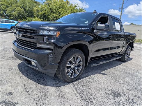 Used 2021 Chevrolet Silverado 1500 RST w/ Convenience Package II AWD/4WD image 7