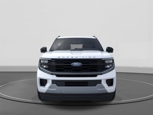 New 2025 Ford Expedition Platinum w/ Platinum Ultimate Package image 6