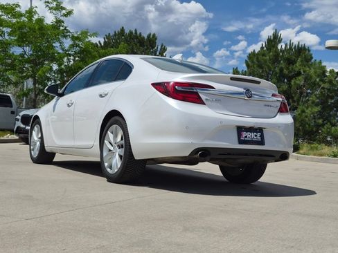 Used 2017 Buick Regal Premium FWD image 8