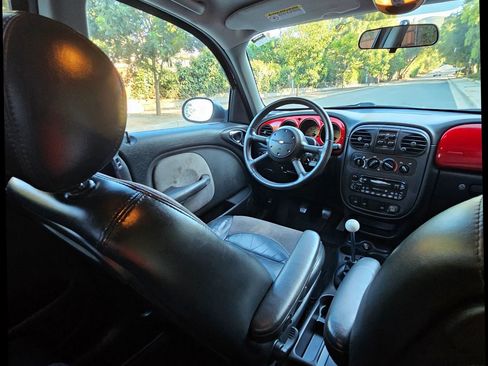 Used 2003 Chrysler PT Cruiser Limited image 37
