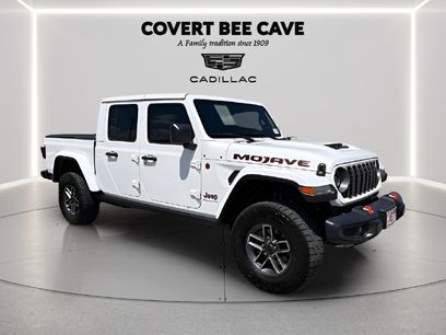 Used 2025 Jeep Gladiator Mojave w/ Convenience Group