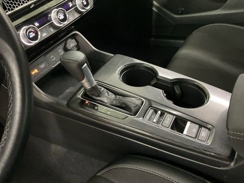 Used 2025 Honda Civic Sport image 18