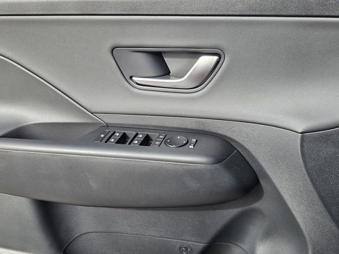New 2026 Hyundai Kona Limited FWD image 22