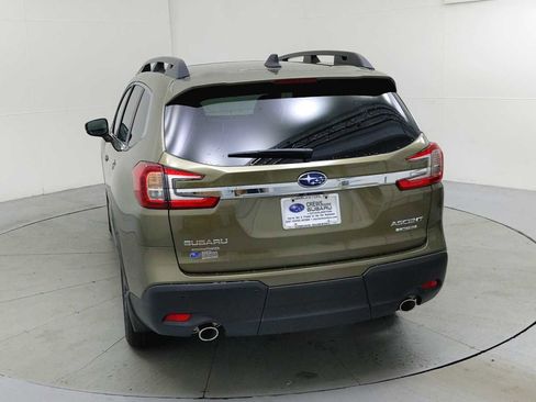 New 2025 Subaru Ascent Limited image 8