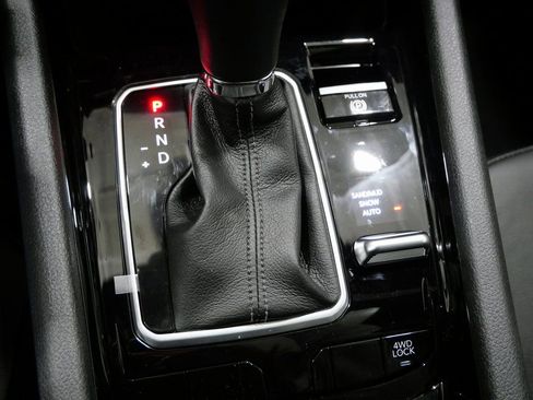 New 2026 Jeep Compass Limited w/ Sun, Sound & Navigation Group image 23