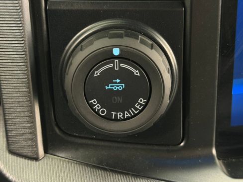 Used 2023 Ford F150 Platinum w/ Equipment Group 701A High AWD/4WD image 35