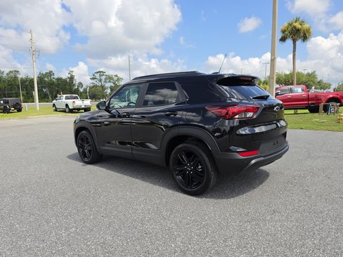 New 2026 Chevrolet TrailBlazer LT w/ Convenience Package FWD image 7