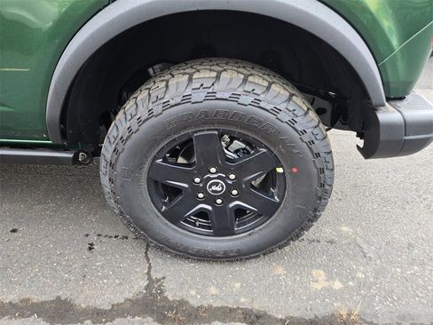 New 2025 Ford Bronco Big Bend w/ Black Diamond Package image 9